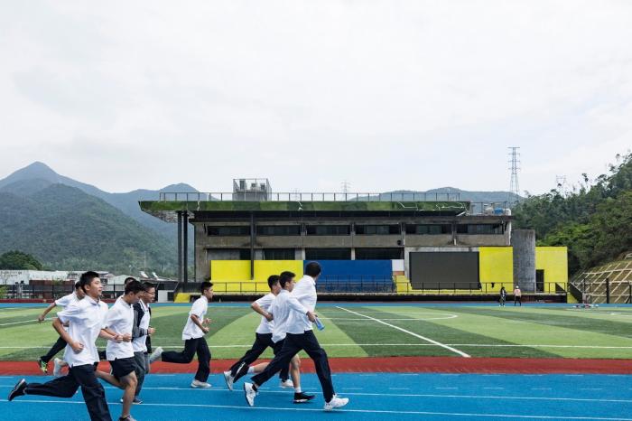 BIM建筑|漫步空间的营造——深圳明德学院 / 源计划建筑师事务所