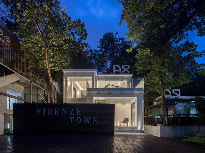 BIM建筑|隐于都市心脏，广州老楼蜕变成时尚办公空间 / 在于空间设计