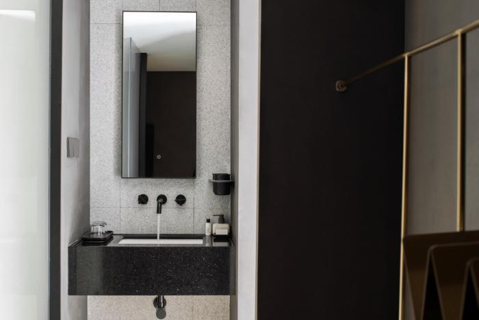 BIM建筑|反正餐厅及取舍行旅酒店整体改造 / 反正建筑事务所