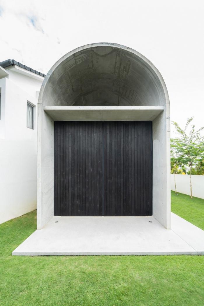 BIM建筑|简约而大胆，混凝土拱形筒的小清新：Bewboc 住宅 / Fabian Tan