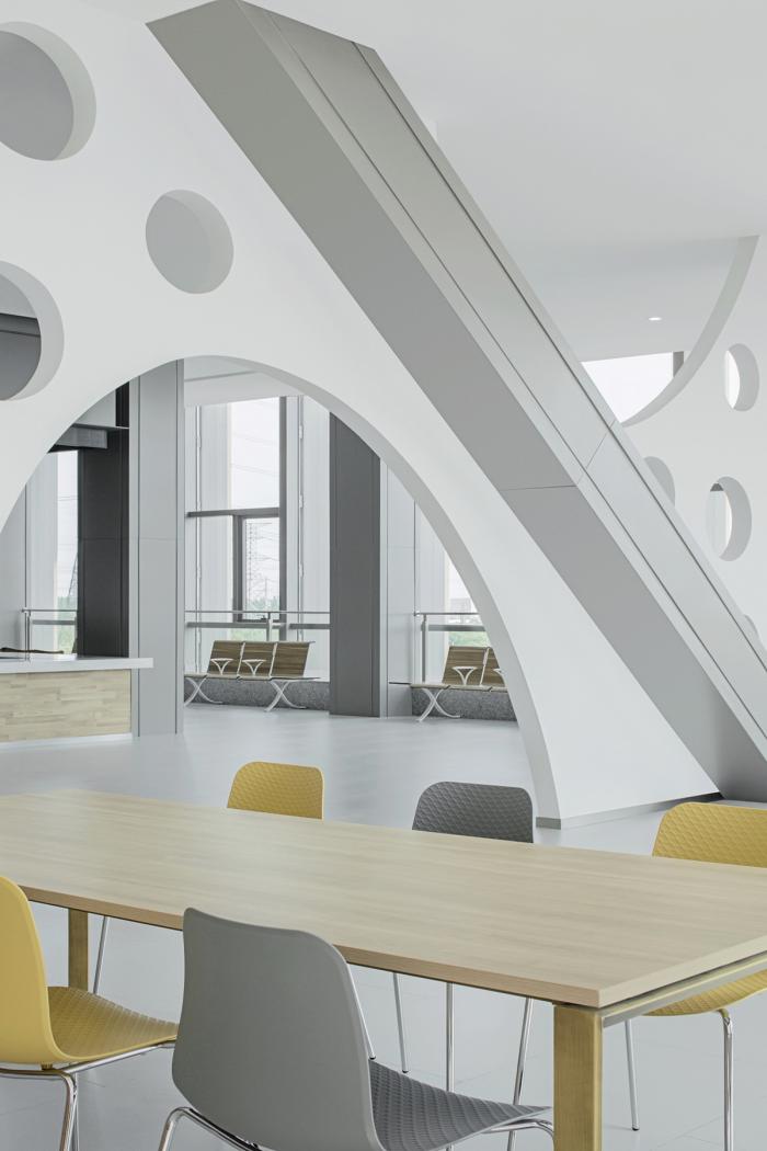 BIM建筑|体用合一的公民空间：昆山市政务服务中心 / 上海思域设计