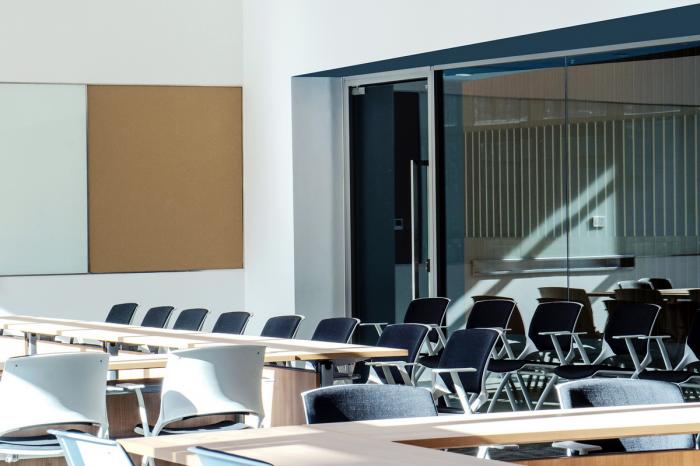 BIM建筑|体用合一的公民空间：昆山市政务服务中心 / 上海思域设计