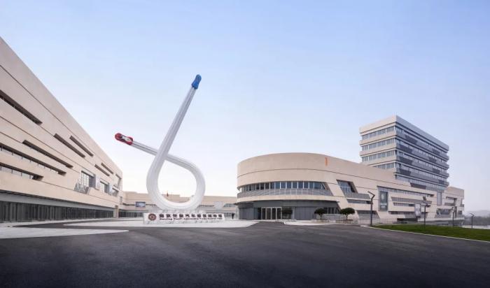 “人、城、产”合一的创新驱动产业社区