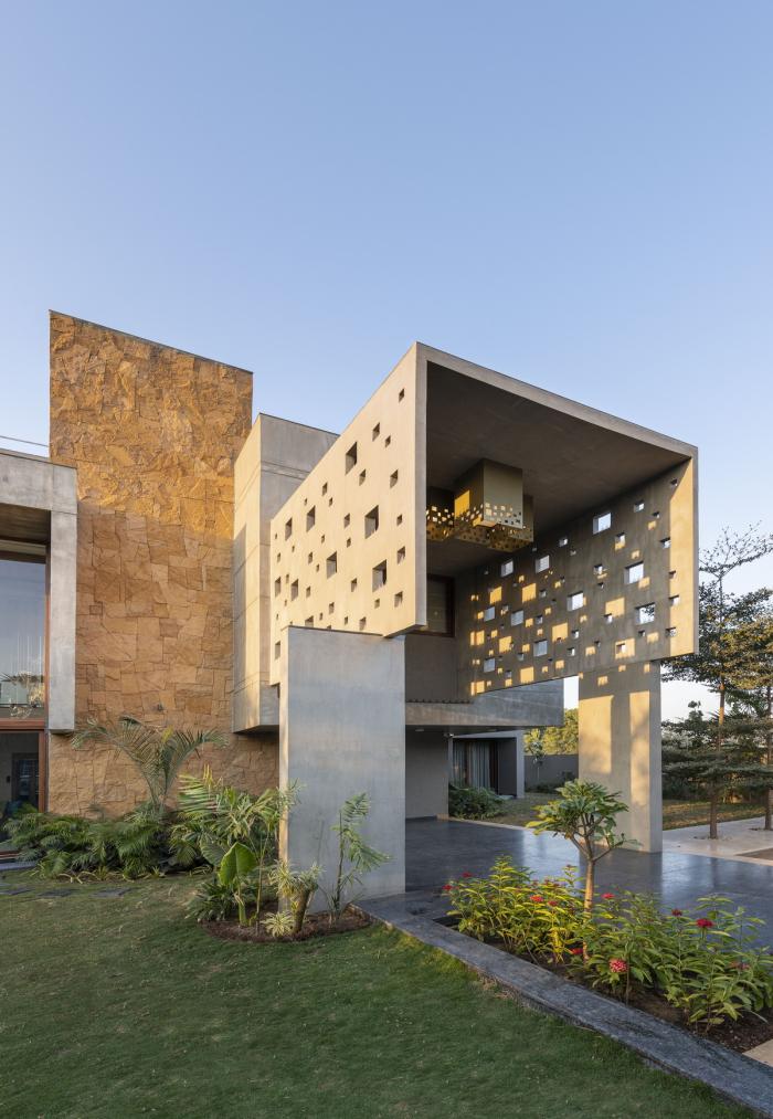 BIM建筑|“像素”住宅 / The Grid Architects