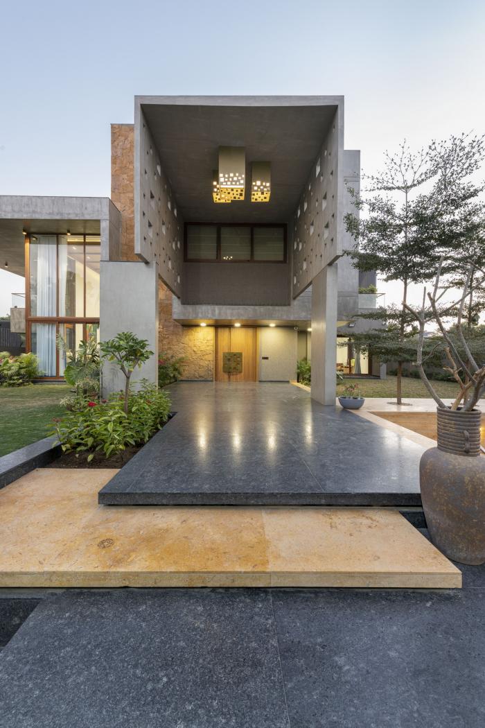 BIM建筑|“像素”住宅 / The Grid Architects