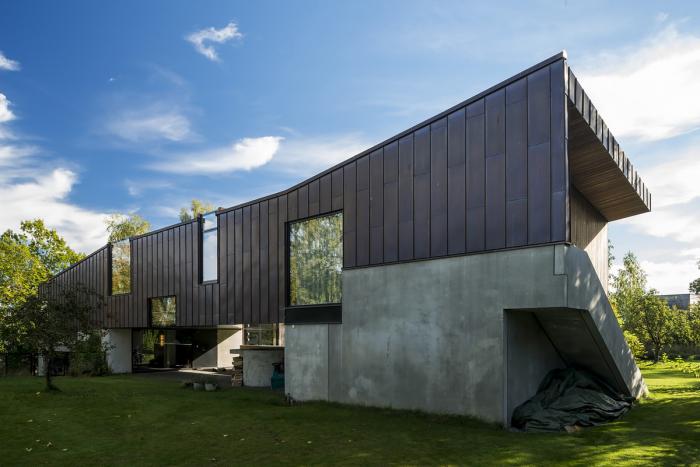 BIM建筑|挪威“楼梯”住宅，朝向峡湾的花园之家