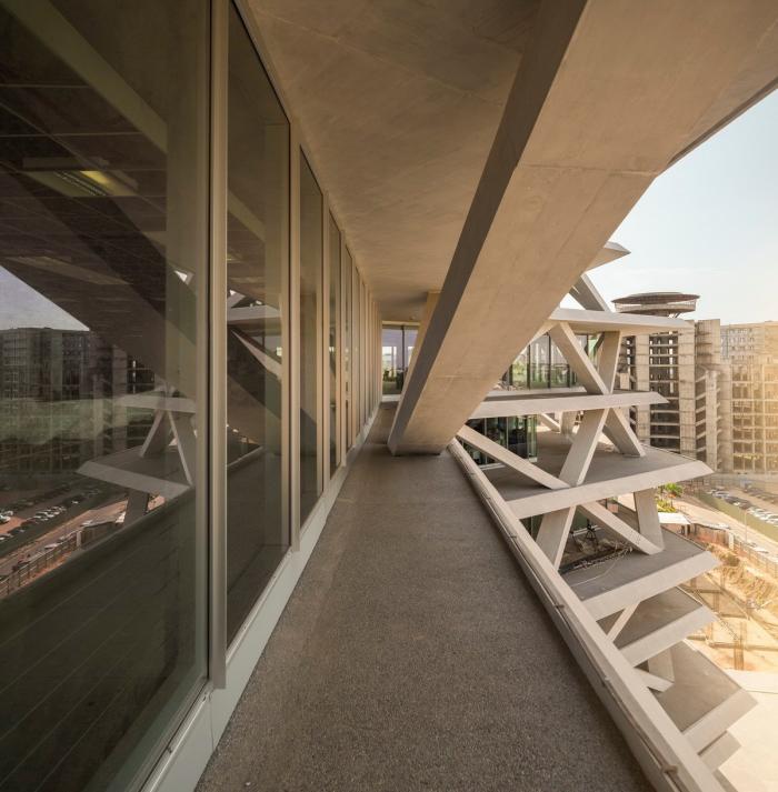 BIM建筑|“西非之门”阿克拉的生态地标，One Airport Square / MCA建筑事务所