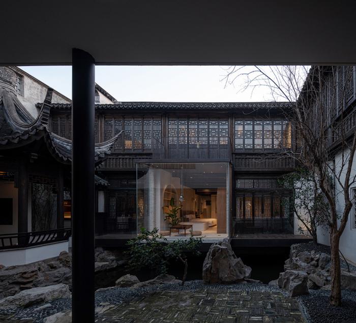 BIM建筑|白墙黛瓦下营造现代温暖空间，挚舍南禅观水酒店 / 本哲建筑