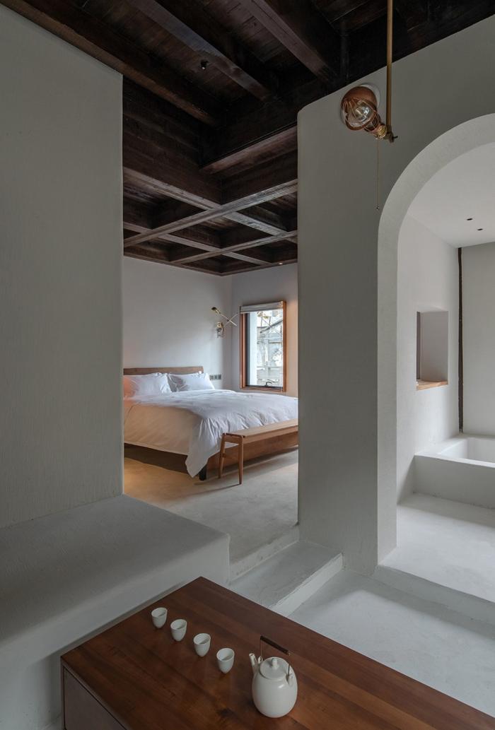 BIM建筑|白墙黛瓦下营造现代温暖空间，挚舍南禅观水酒店 / 本哲建筑