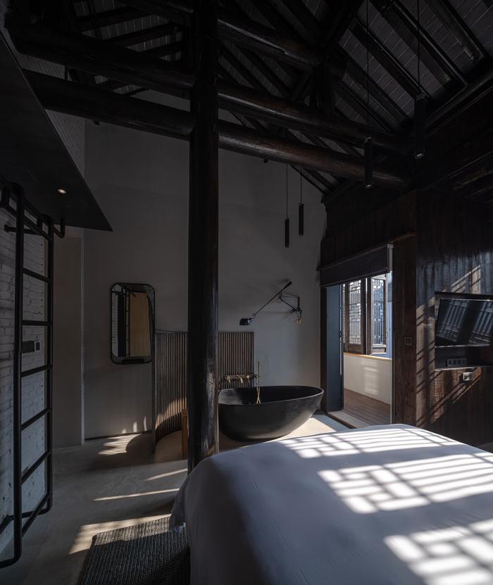 BIM建筑|白墙黛瓦下营造现代温暖空间，挚舍南禅观水酒店 / 本哲建筑