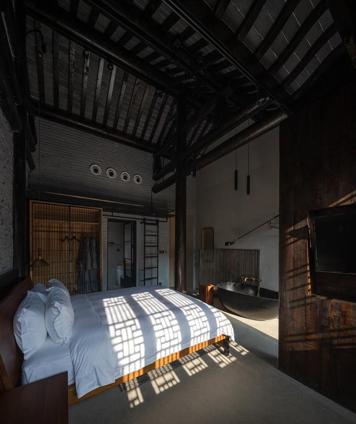 BIM建筑|白墙黛瓦下营造现代温暖空间，挚舍南禅观水酒店 / 本哲建筑