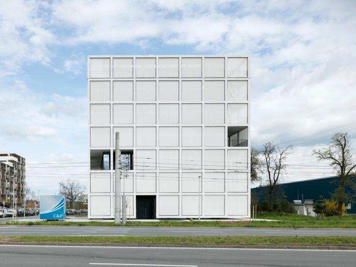 BIM建筑|外方内圆，半遮半掩的透明光影——C&P 公司总部