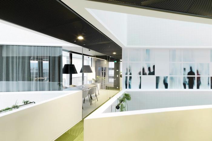 BIM建筑|外方内圆，半遮半掩的透明光影——C&P 公司总部