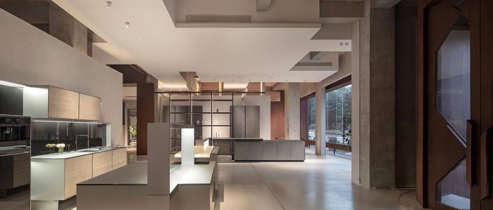 BIM建筑|粗野而柔美的结构艺术——J+生活艺术馆 / 纬图设计