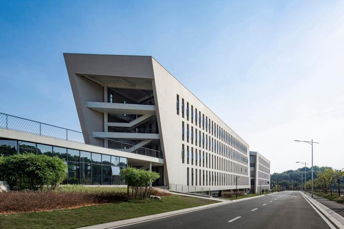 BIM建筑|广州网易总部 / 东意建筑