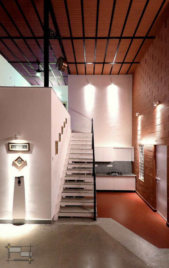 BIM建筑|庄重而透明，优雅而自然——印度红色“树屋” / PG Associates