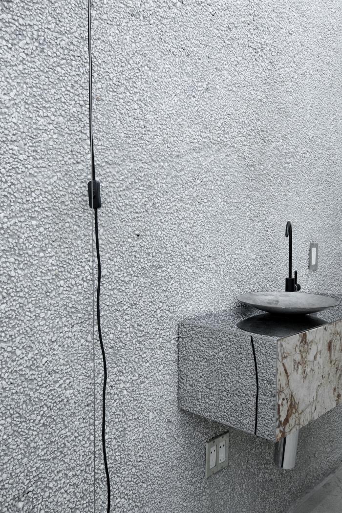 BIM建筑|以生命打破沉寂——花艺表达空间“R SOCIETY” / 0321studio