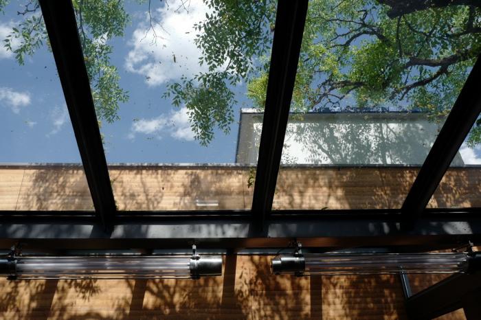 BIM建筑|“崖”——过去与未来的相遇之地 / C+ Architects