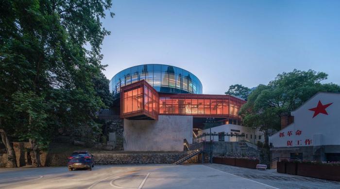 BIM建筑|809兵工厂遗址改造-酒店部分 / 三文建筑