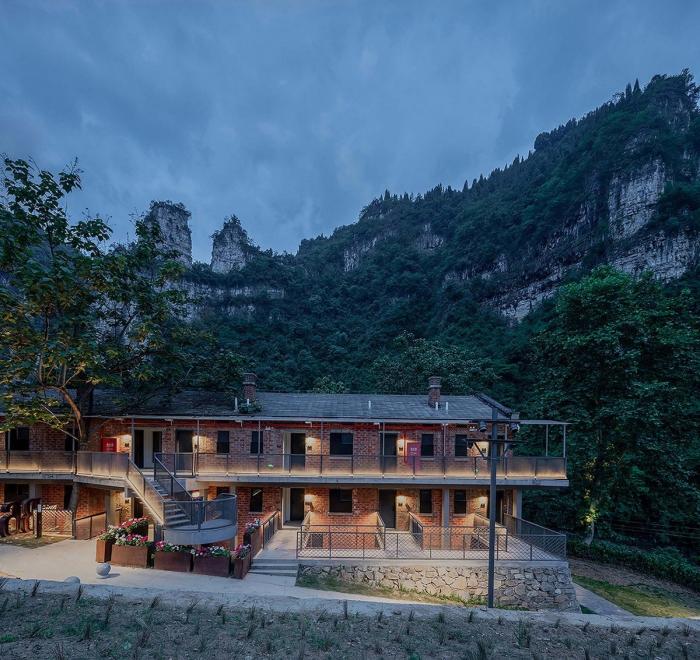 BIM建筑|809兵工厂遗址改造-酒店部分 / 三文建筑