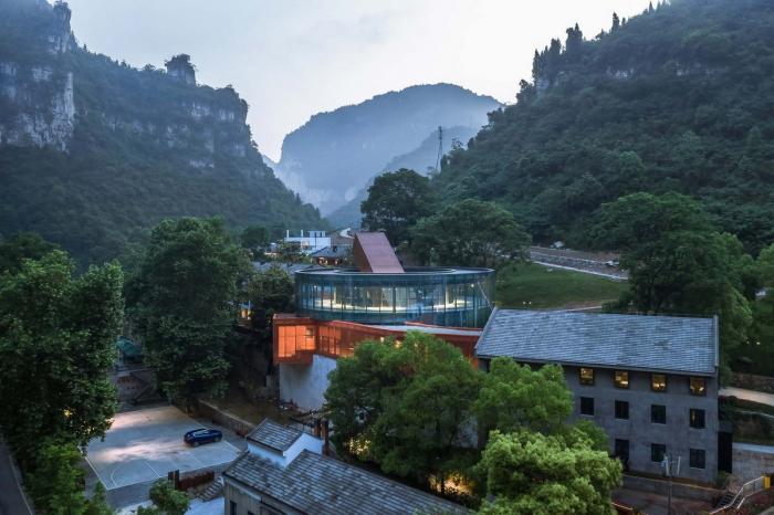 BIM建筑|809兵工厂遗址改造-酒店部分 / 三文建筑