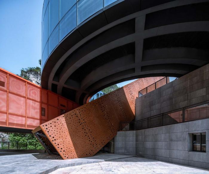 BIM建筑|809兵工厂遗址改造-酒店部分 / 三文建筑