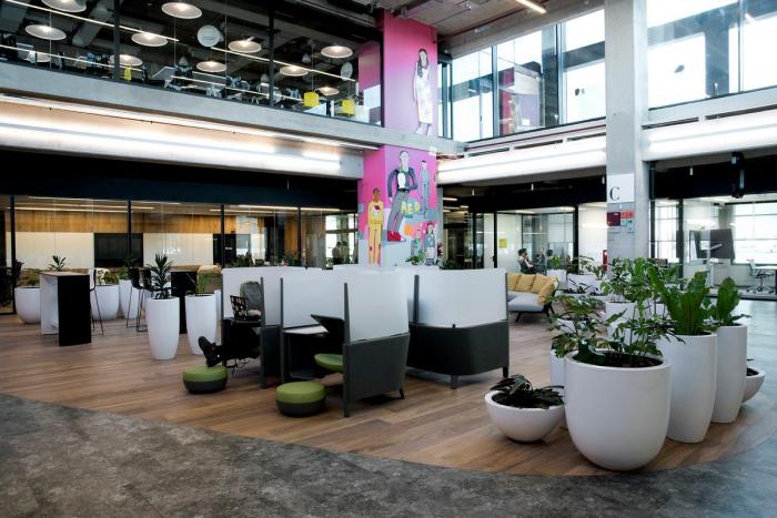 BIM建筑|露天剧场般的灵动空间——Mercado Libre办公室