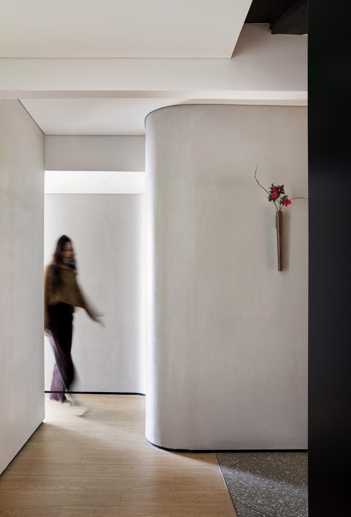 BIM建筑|一个模糊暧昧的空间容器——悠伽瑜伽空间 / 元致设计