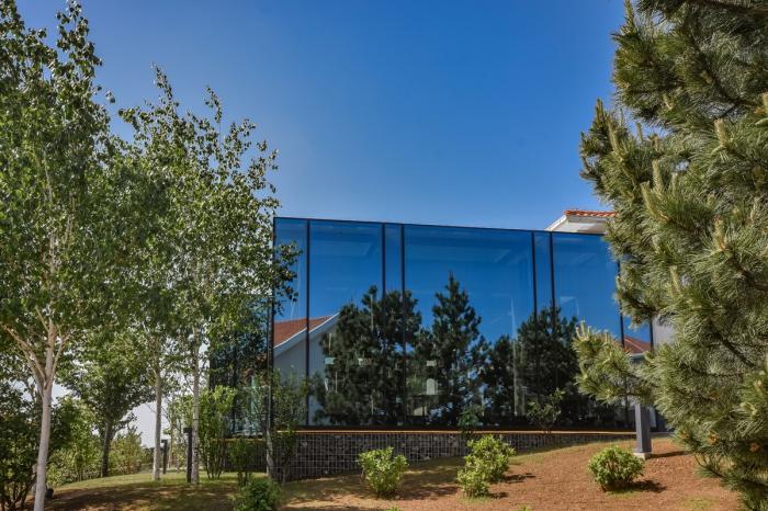 BIM建筑|与混凝土立柱对话——BM卡瓦纳住宅