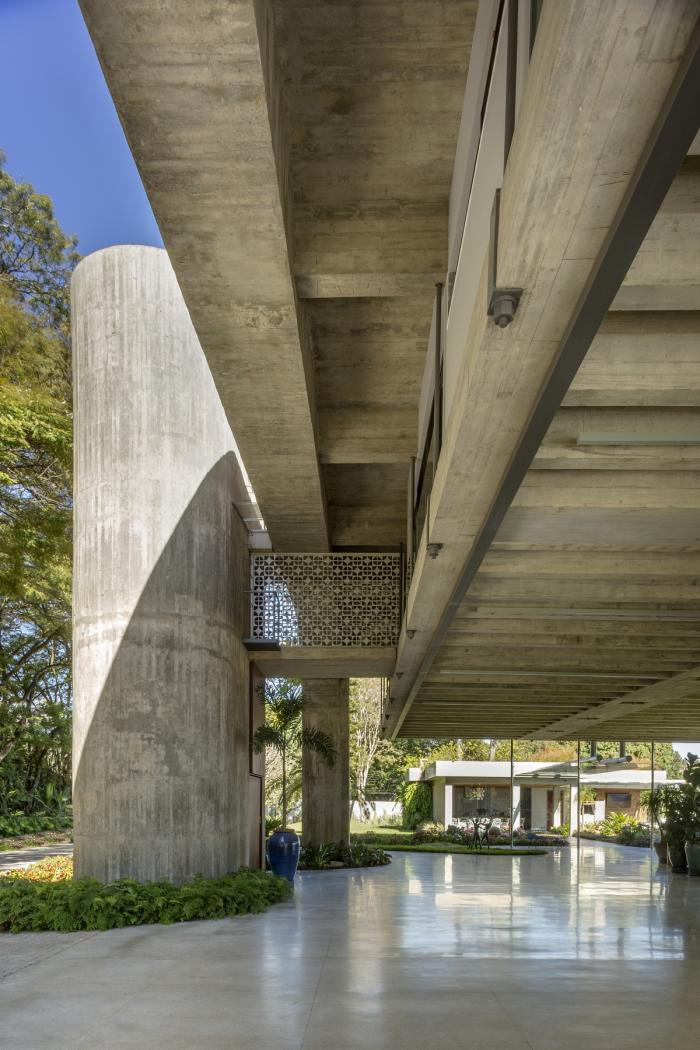 BIM建筑|巴西粗野主义建筑改造 / Arquitécnika