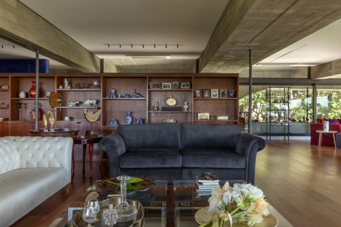 BIM建筑|巴西粗野主义建筑改造 / Arquitécnika