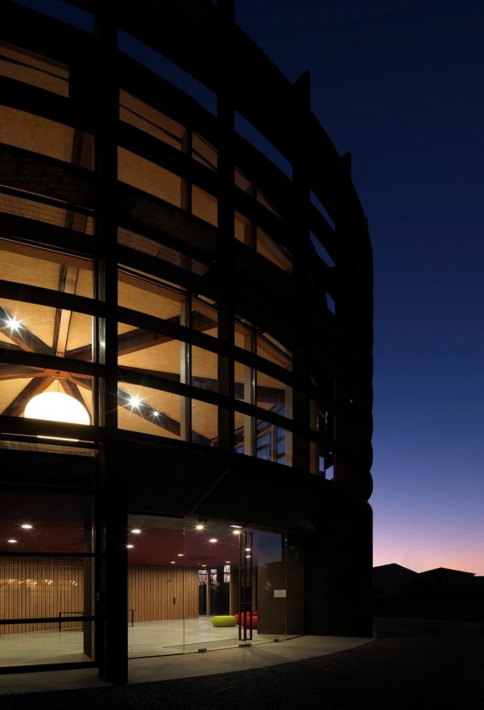 BIM建筑|艾米利亚震后重建系列作品 / MCA建筑事务所