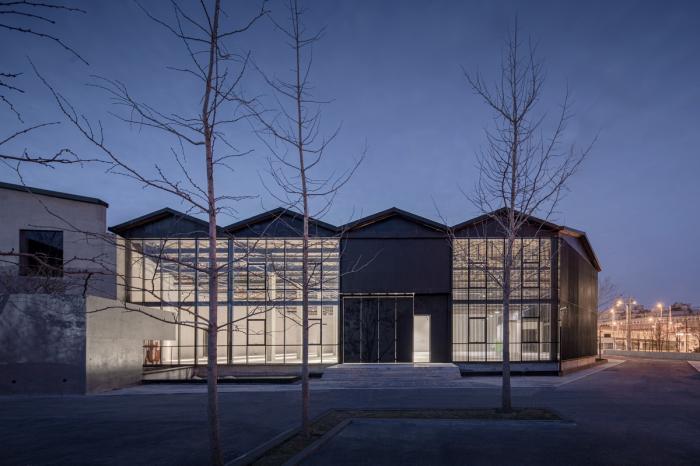 BIM建筑|光影舞动，野蛮生长——FOR天物空间 / 本哲建筑