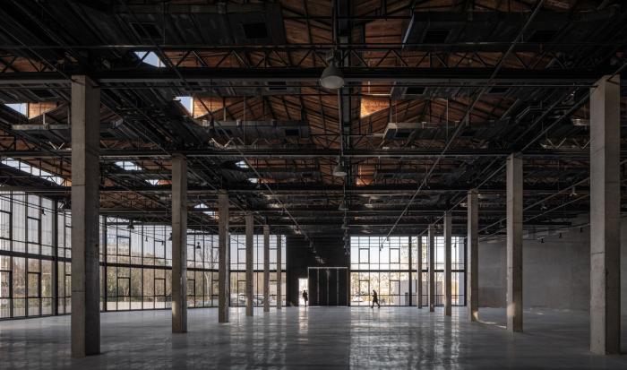 BIM建筑|光影舞动，野蛮生长——FOR天物空间 / 本哲建筑