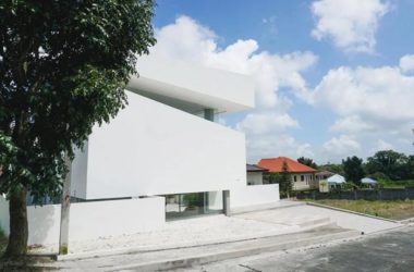 BIM建筑|菲律宾白色全景住宅-BIM建筑网