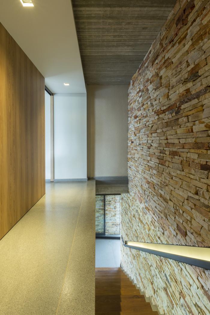 BIM建筑|依阶层创造，水平嵌套的空间：巴西“电影”住宅