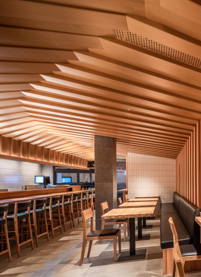 BIM建筑|松子快餐 / 堤由匡建筑设计工作室