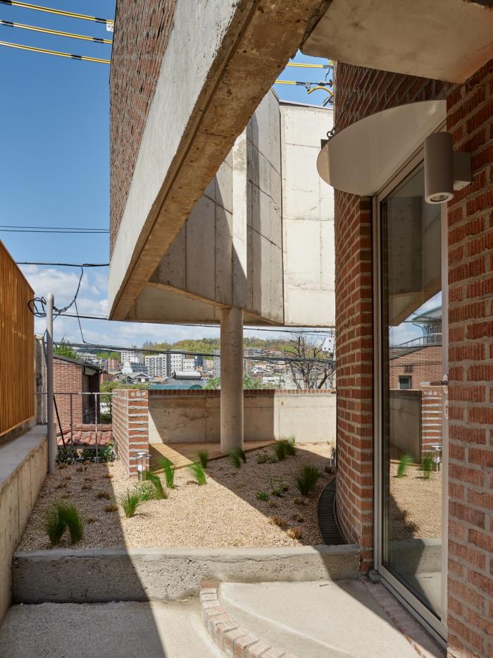 BIM建筑|仪式感与趣味性并存：韩国“背巷”住宅