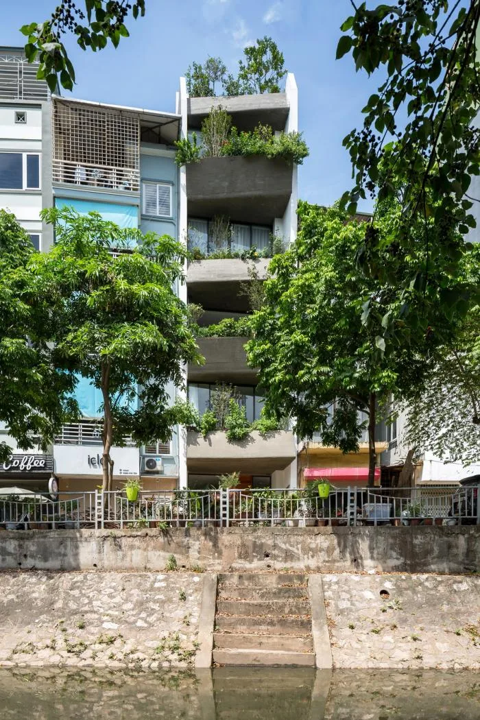 BIM建筑|错动“跳舞”的空中花园：越南联排住宅