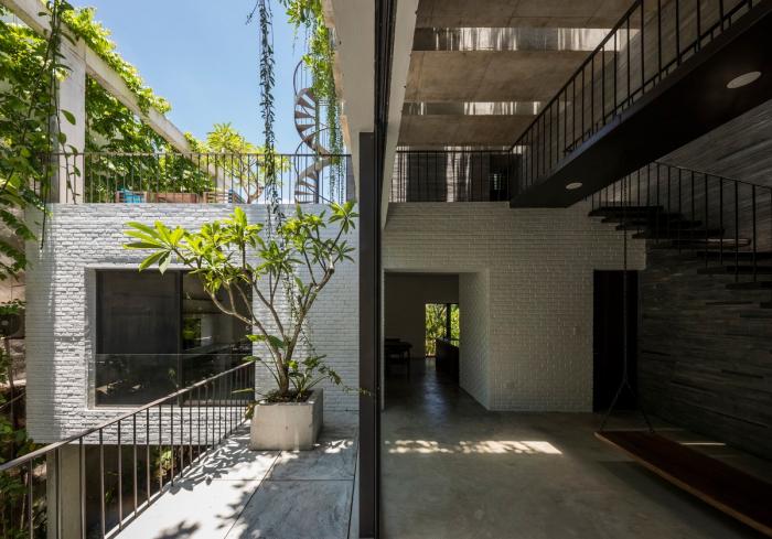 BIM建筑|错落的盒子，可呼吸的“绿色之肺”：岘港住宅 / 武重义建筑事务所