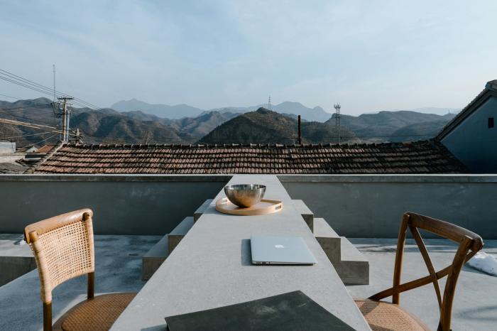 BIM建筑|仿佛自古而来——台上之家 / 察社办公室