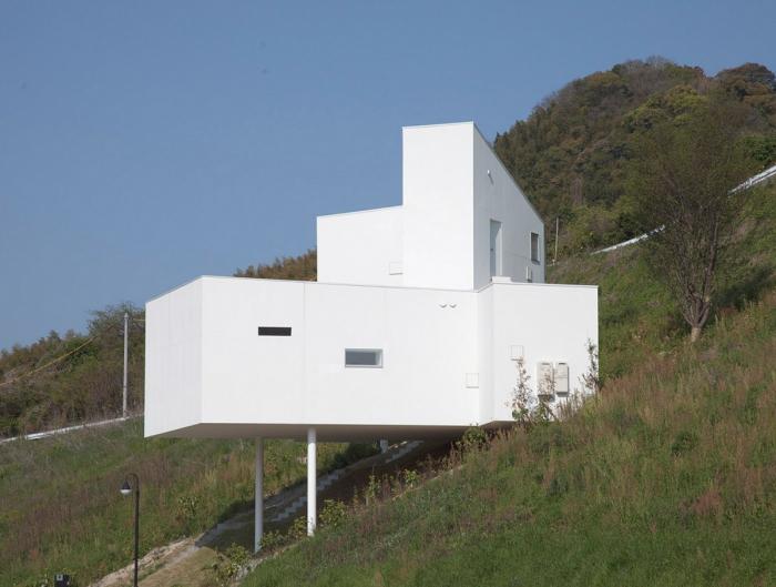 BIM建筑|斜坡上的住宅：8008