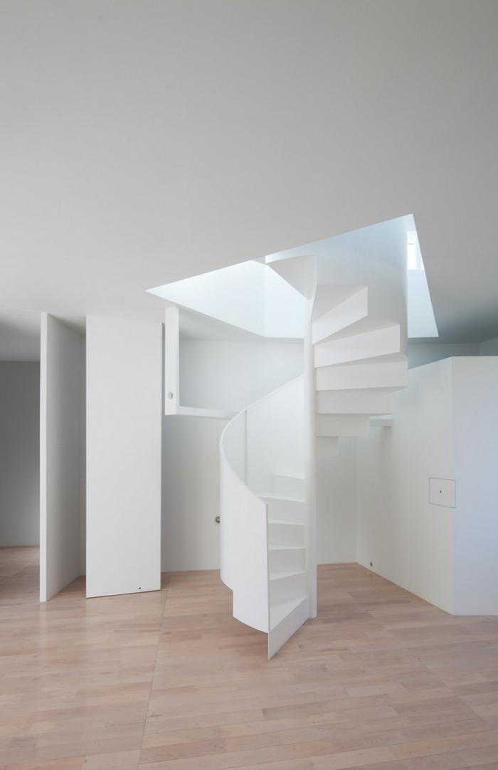 BIM建筑|斜坡上的住宅：8008