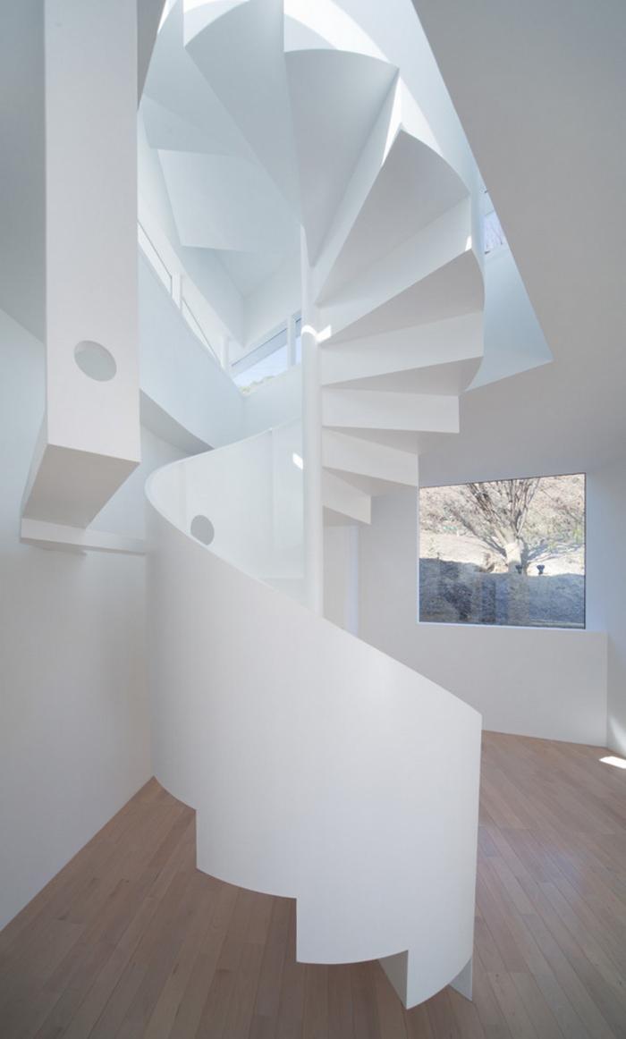 BIM建筑|斜坡上的住宅：8008