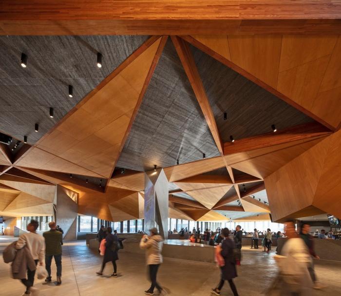 BIM建筑|抽象解构的“长脊”：澳大利亚企鹅归巢游客中心