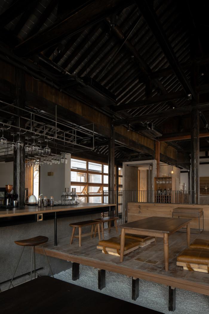 BIM建筑|江南老街与咖啡文化的碰撞：d-u 渡咖文集 / 本哲建筑