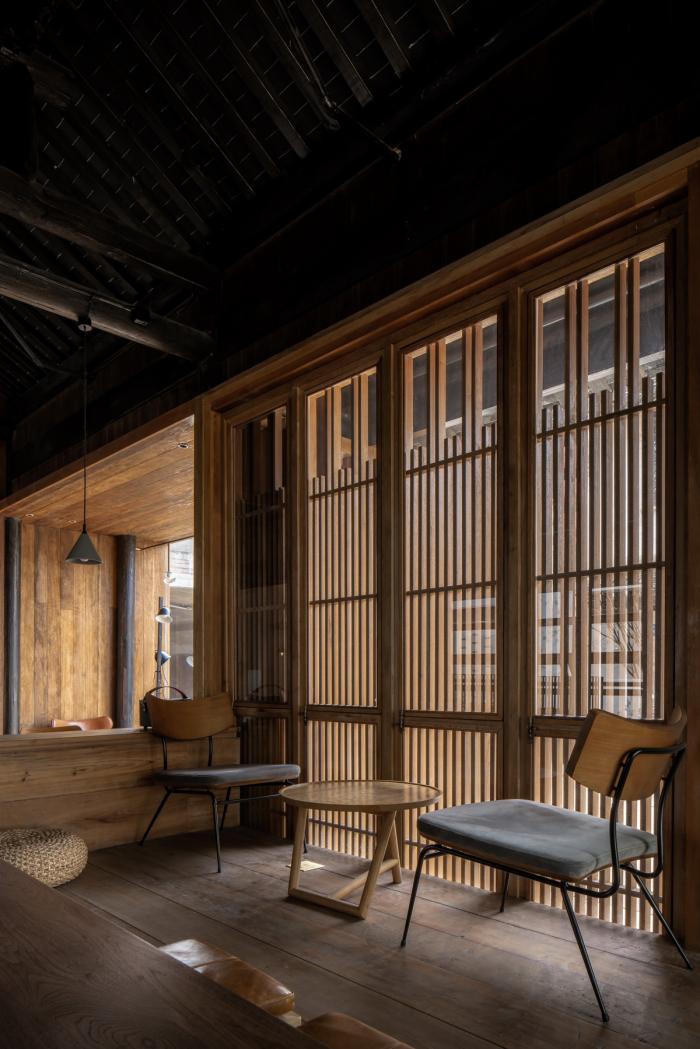 BIM建筑|江南老街与咖啡文化的碰撞：d-u 渡咖文集 / 本哲建筑