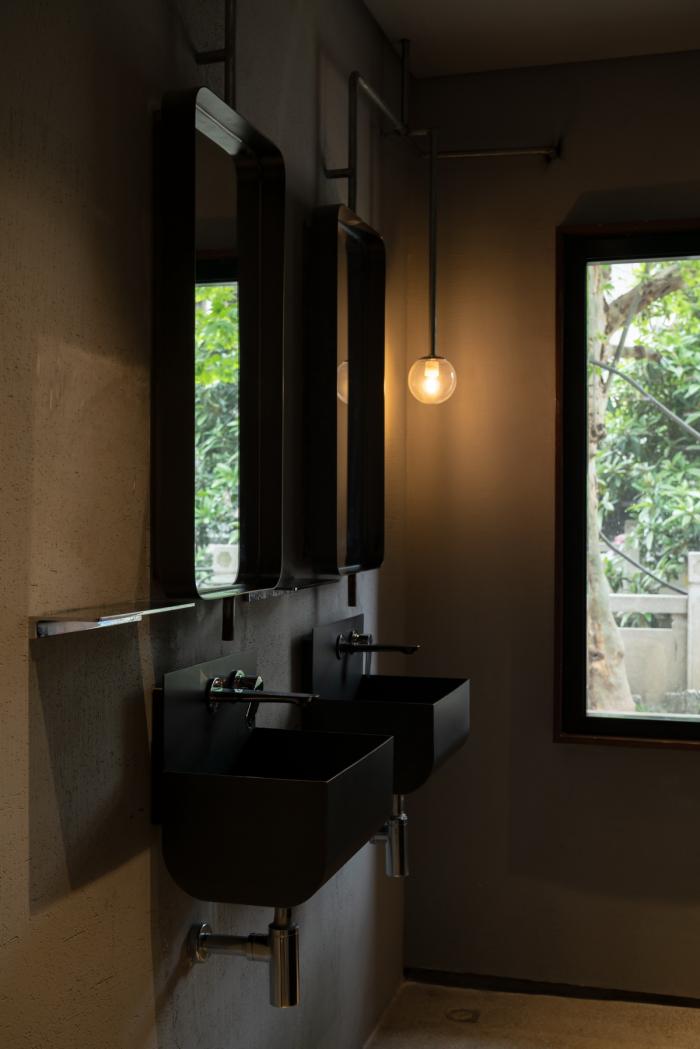 BIM建筑|江南老街与咖啡文化的碰撞：d-u 渡咖文集 / 本哲建筑