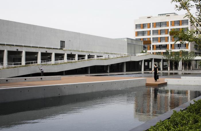 BIM建筑|沧州明珠国际服饰生态新城会客中心 / 上海严旸建筑设计工作室