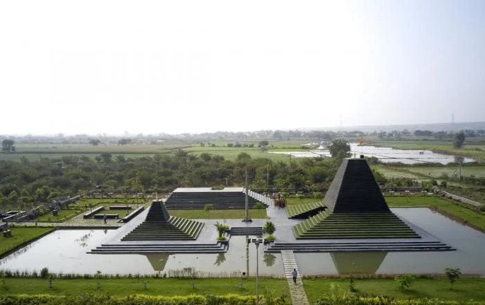 BIM建筑|以圣洁之水通向纯净信仰世界——印度石阶寺庙